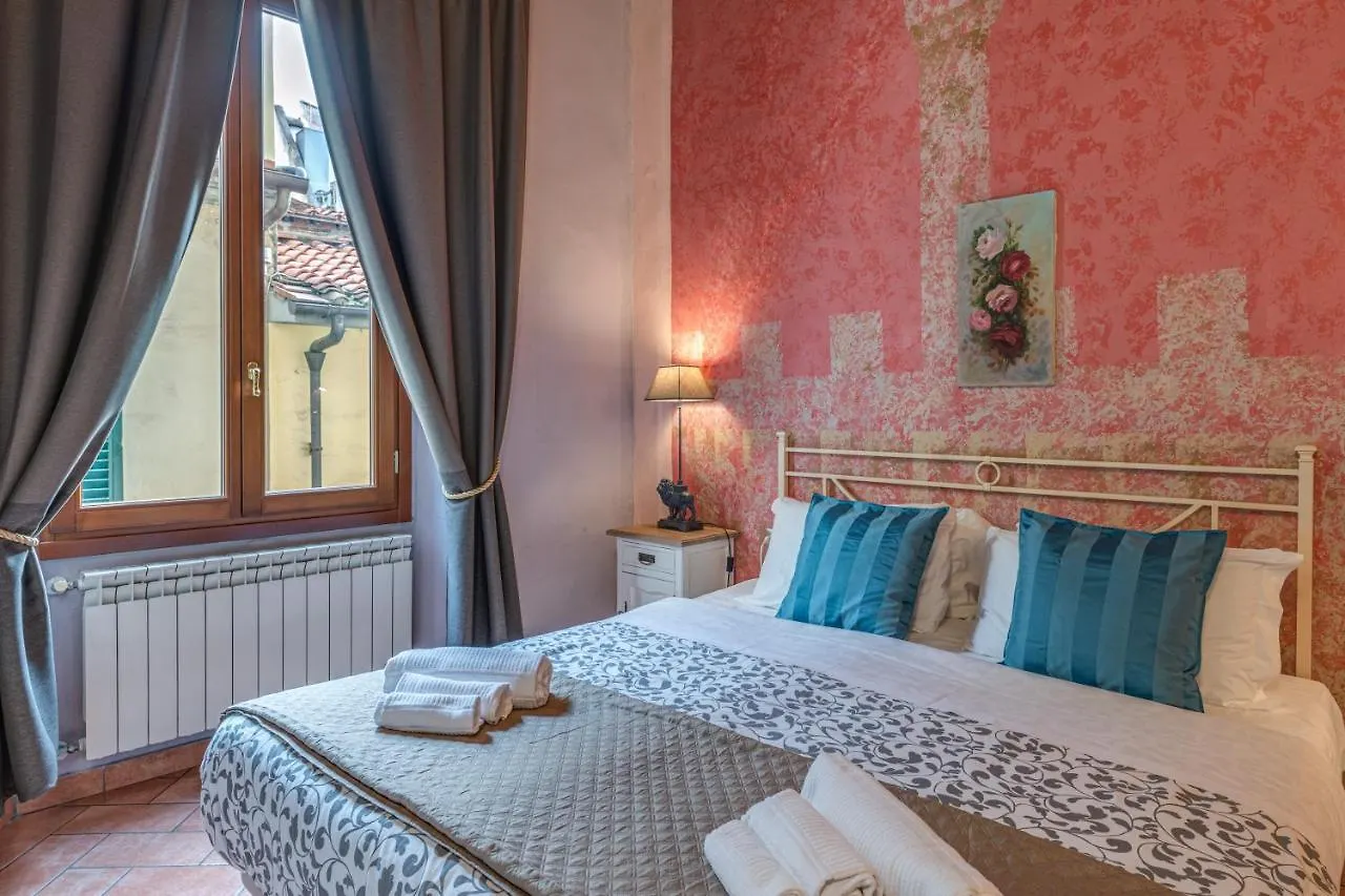 Dante States Apartments Florencja